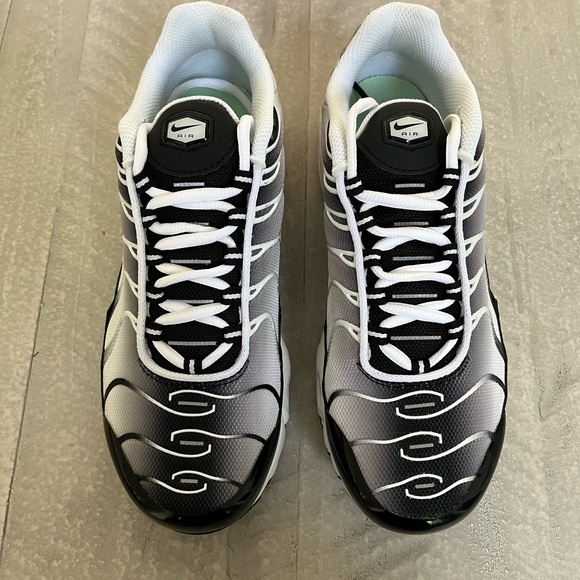 Nike Air Max Plus sneakers (NIB) - Picture 5 of 12